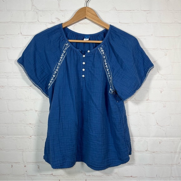 Old Navy Embroidered Flutter Sleeve Swing Blouse Womens XS Blue Cotton Western - Picture 1 of 10